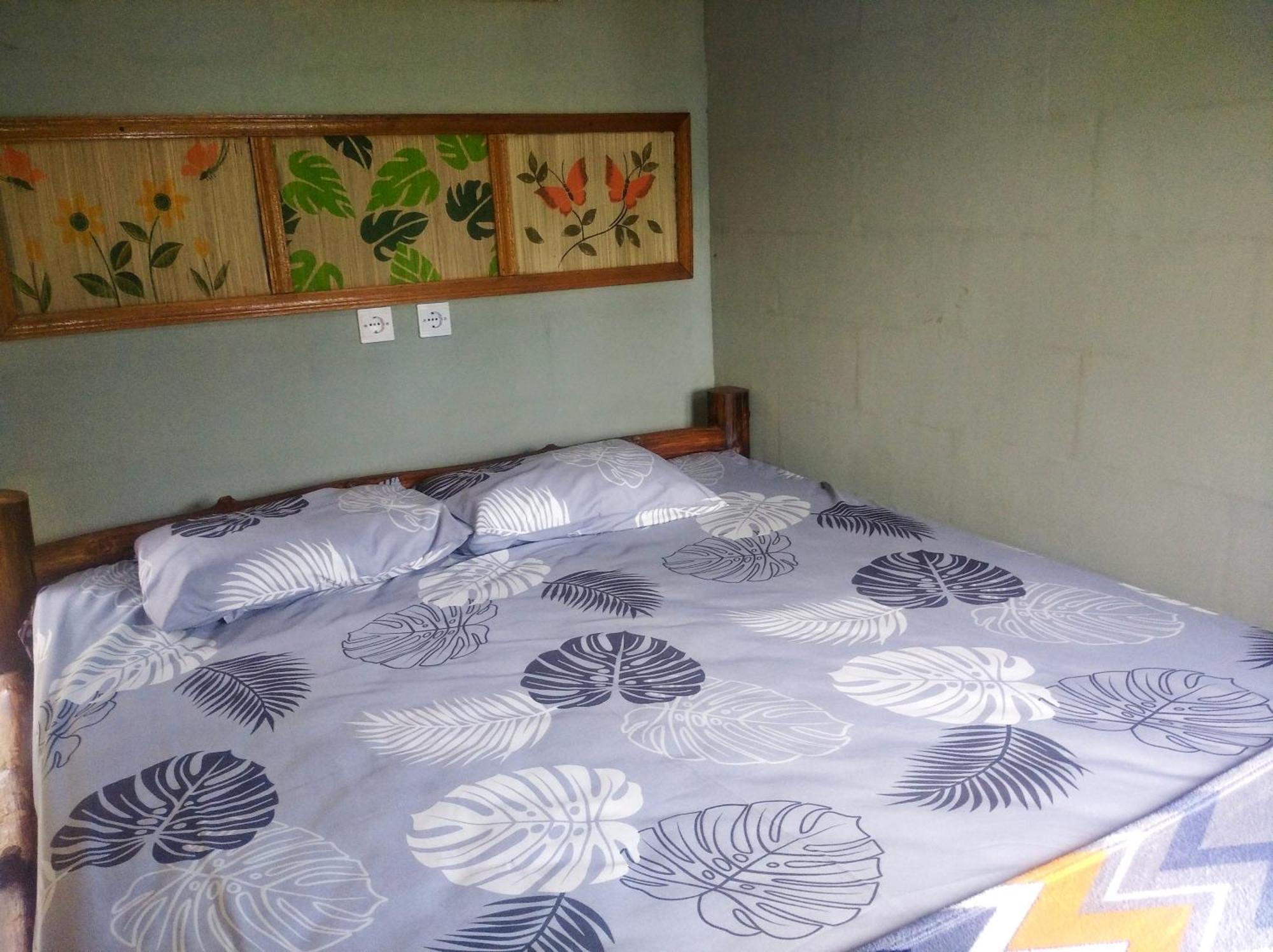 Wooden Kemiren Homestay Banyuwangi Banyuwangi  Exteriör bild