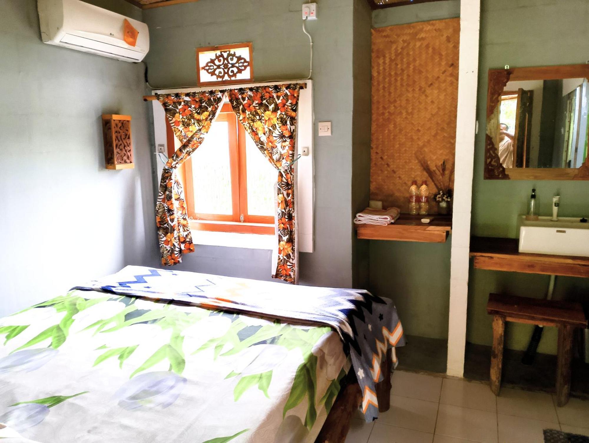 Wooden Kemiren Homestay Banyuwangi Banyuwangi  Exteriör bild